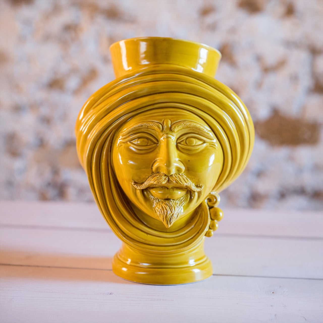 Testa di Moro Uomo H 30 Senape - Ceramica Monocromatica Moderna